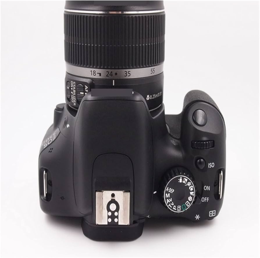 Canon EOS550D + レンズ3本 + その他 Canon EOS550D + レンズ3本 + その他 Canon EOS550D + レンズ3本